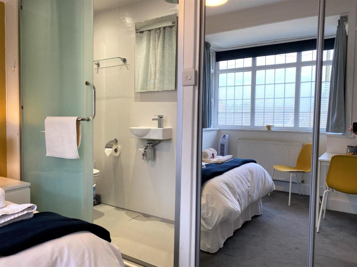 En-Suite Nook Near Forest & Sea, Super Value With Fridge, Microwave And Tv Lymington Ngoại thất bức ảnh