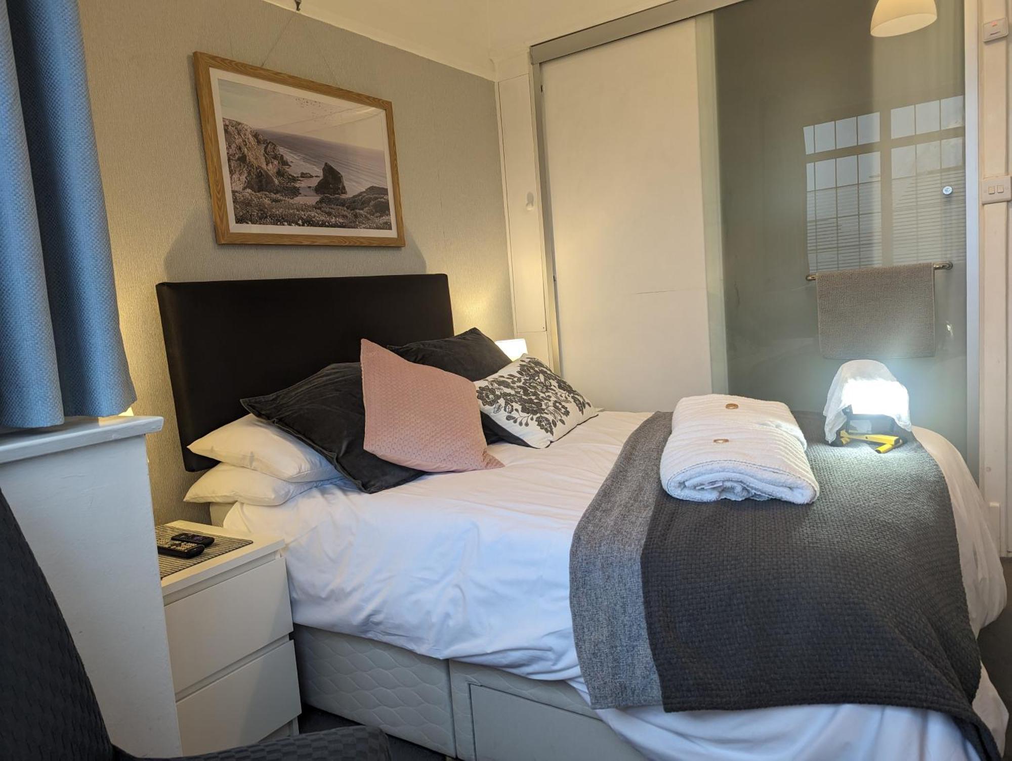 En-Suite Nook Near Forest & Sea, Super Value With Fridge, Microwave And Tv Lymington Ngoại thất bức ảnh